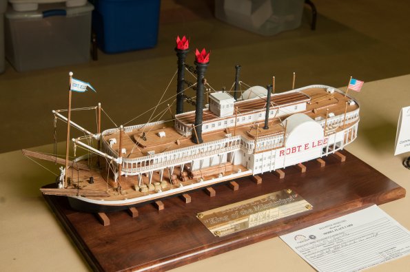 Ships-10